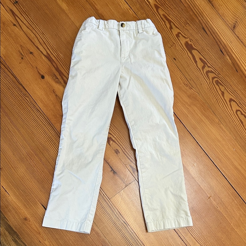 Vineyard Vines boys light khaki pants size 7.  Great condition, adjustable waist